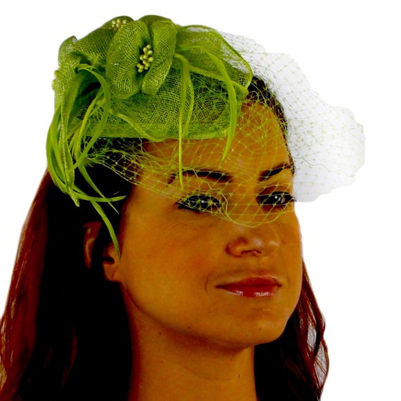 Charisma Sinamay Fascinator Cocktail Hat with Headband and Netting - Picture 3 of 7